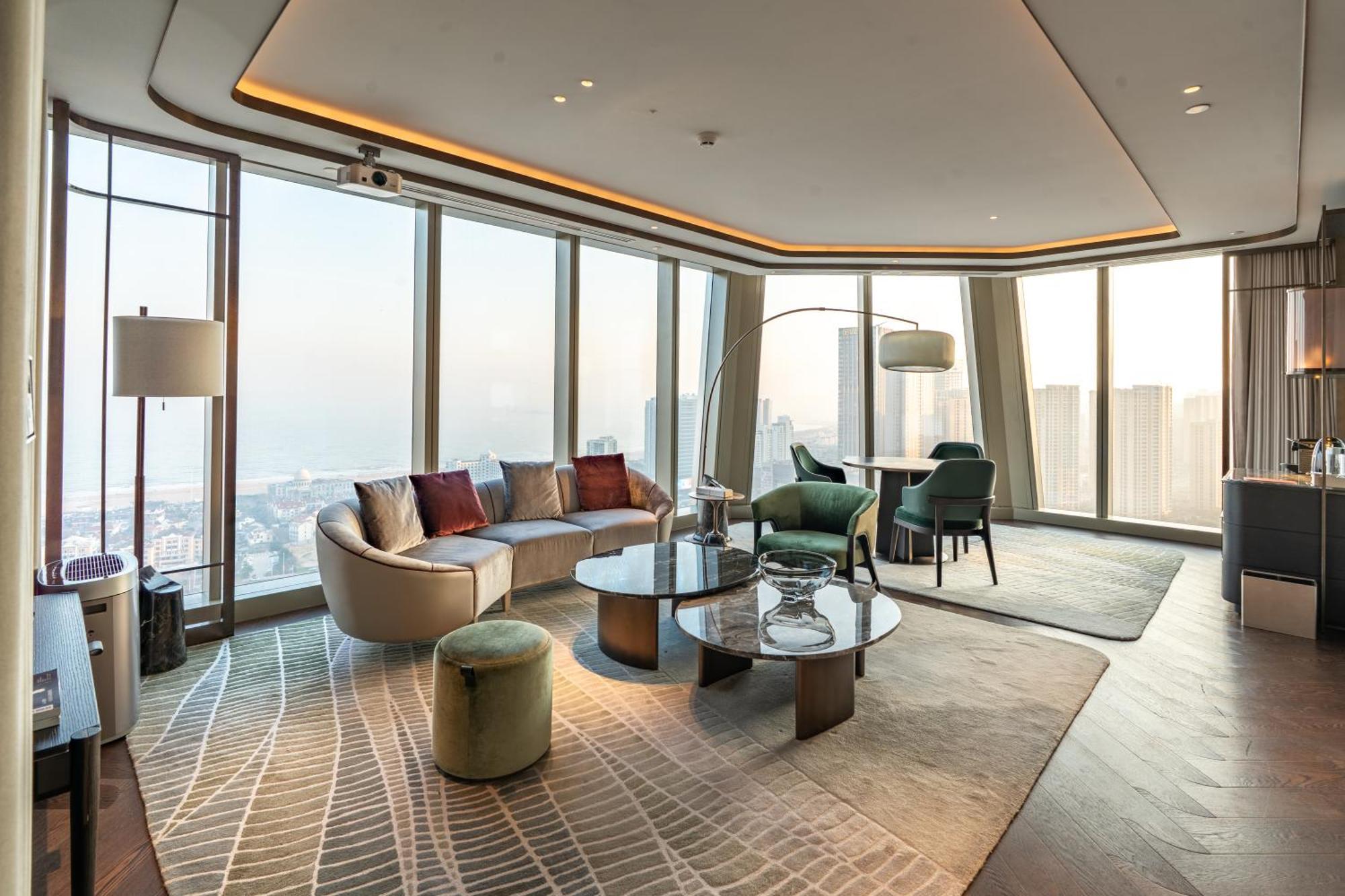 Mgm Qingdao Hotel Exterior photo
